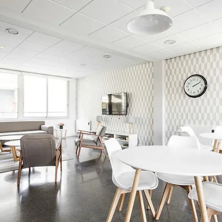 Residencia Universitaria Resa Campus Del Mar * Barcelona